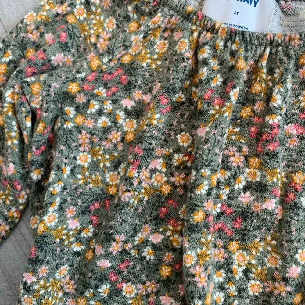 Old Navy Green and Yellow Microfloral Long Sleeve Peasant Top